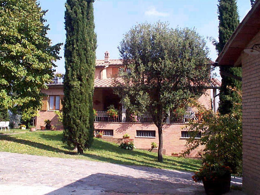 Agriturismo Malafrasca Villa Siena Buitenkant foto